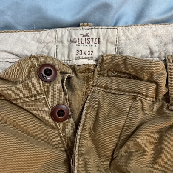 Hollister 33x32 khaki pant - Picture 2 of 2